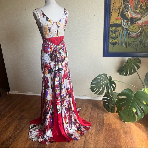 Patrizia Guidi Floral & Red Gown – Size 42 (US 6) - Picture 2 of 13